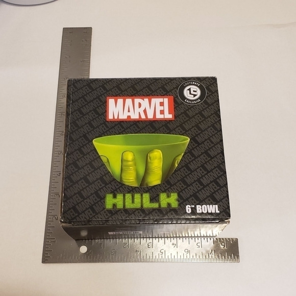 Marvel Incredible Hulk Hand Cereal Bowl Loot Crate Exclusive #55750 Melamine 6" - Picture 6 of 7